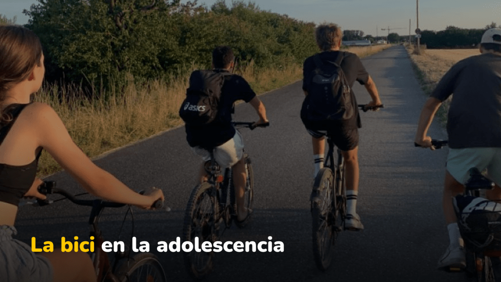 Bicicleta y adolescentes: beneficios que el celular no da