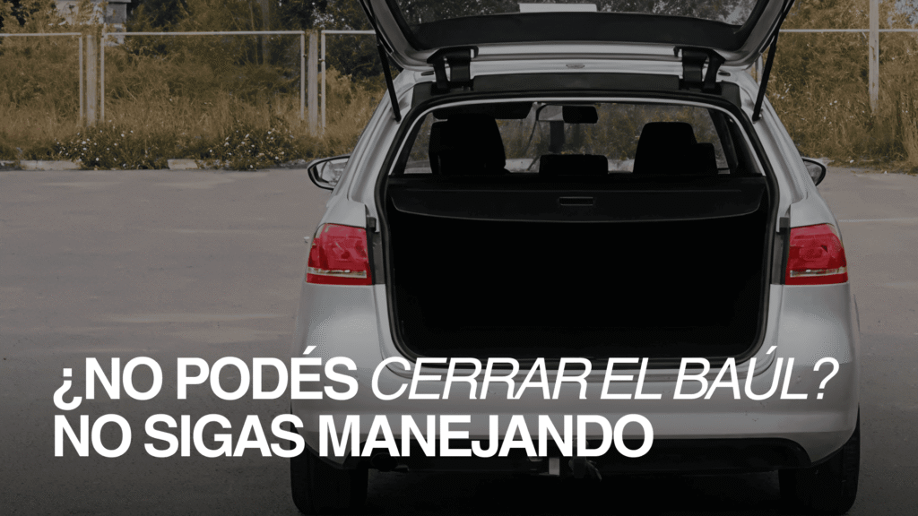 Baúl del auto mal cerrado: riesgos y cómo actuar